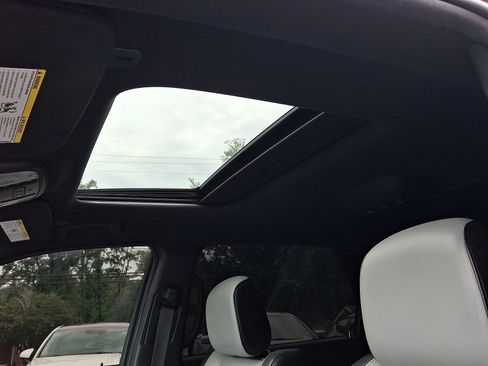 Used 2023 Dodge Durango R/T RWD image 16