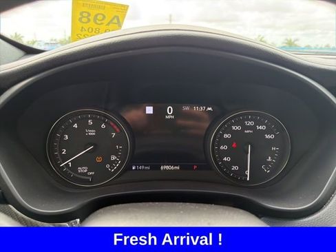 Used 2022 Cadillac XT4 Sport w/ LPO, ONYX Package image 4