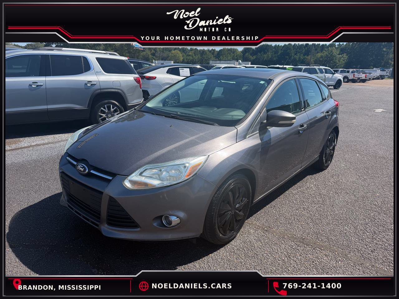 Used 2012 Ford Focus SE FWD image 1