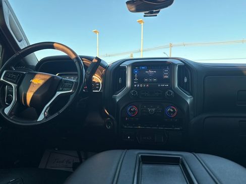 Used 2020 Chevrolet Silverado 2500 LTZ w/ LTZ Plus Package image 15