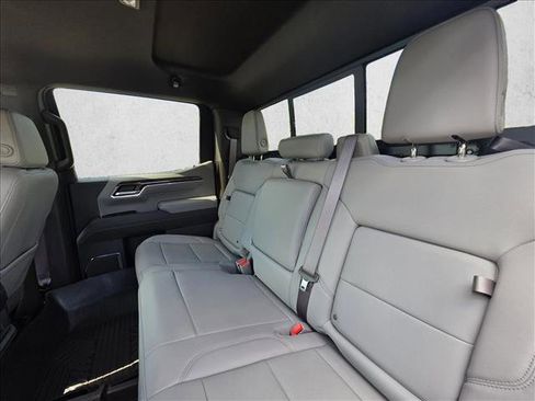 Used 2026 Chevrolet Silverado 1500 LT Trail Boss w/ Convenience Package II image 16