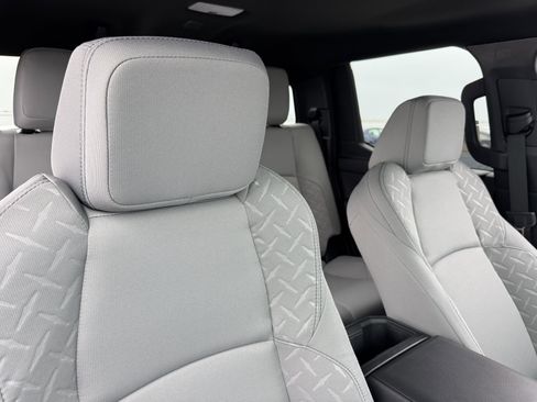 New 2026 Toyota Tacoma SR5 image 3