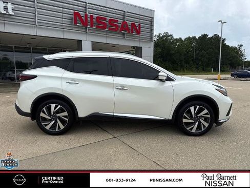Certified 2023 Nissan Murano SL w/ Cargo Package FWD image 8
