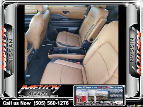 Used 2024 Nissan Pathfinder Platinum image 23