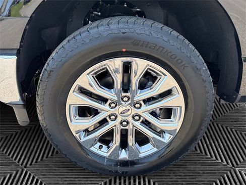 New 2025 Ford F150 Lariat w/ Equipment Group 501A Mid image 14