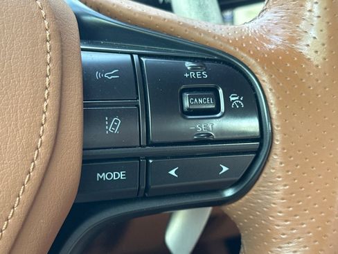 Used 2018 Lexus LC 500 Coupe w/ Performance Package image 28