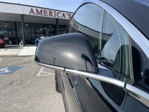 Used 2018 Tesla Model X 100D image 10