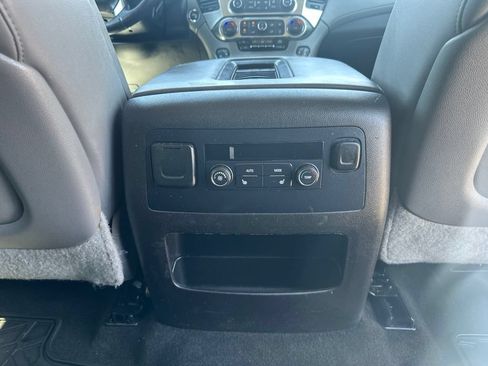Used 2015 Chevrolet Tahoe LT w/ Luxury Package AWD/4WD image 29