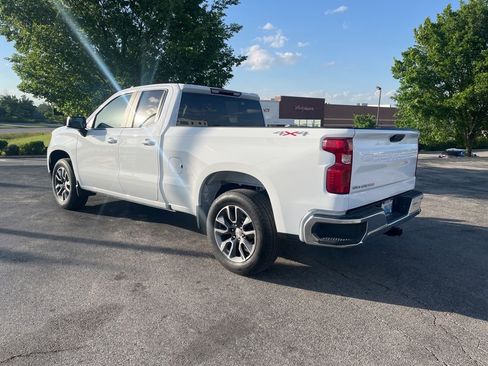 Used 2024 Chevrolet Silverado 1500 LT AWD/4WD image 4