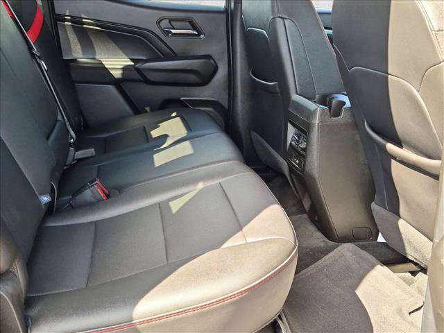 Used 2023 Chevrolet Colorado Z71 w/ Z71 Convenience Package 2 AWD/4WD image 27