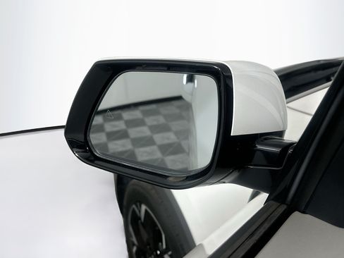 Used 2023 Kia Niro Wave FWD image 16