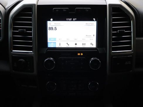 Used 2017 Ford F250 Lariat w/ Lariat Value Package image 34