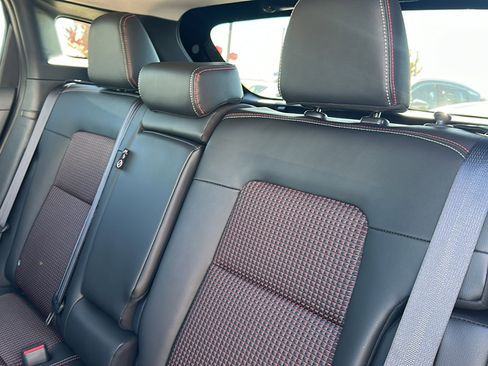 New 2026 Nissan Kicks SR w/ SR Premium Package image 16