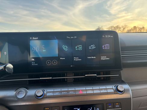 Used 2025 Hyundai Kona SEL image 20