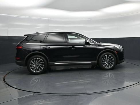 Used 2023 Lincoln Corsair Reserve w/ Equipment Group 201A FWD image 22