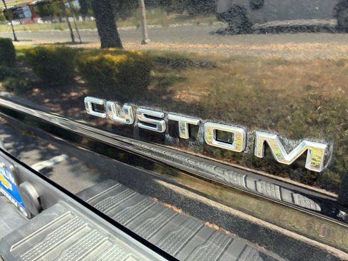 Used 2024 Chevrolet Silverado 1500 Custom Trail Boss AWD/4WD image 8