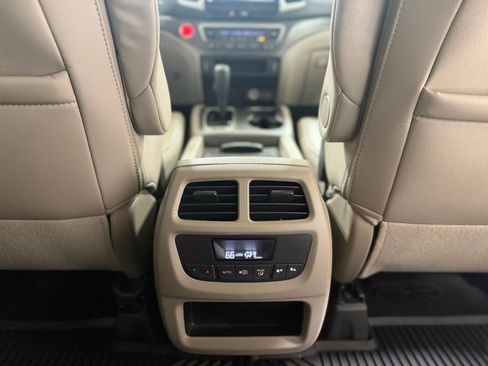 Used 2018 Honda Pilot EX-L image 34