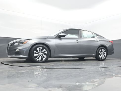 Used 2022 Nissan Altima 2.5 S image 24