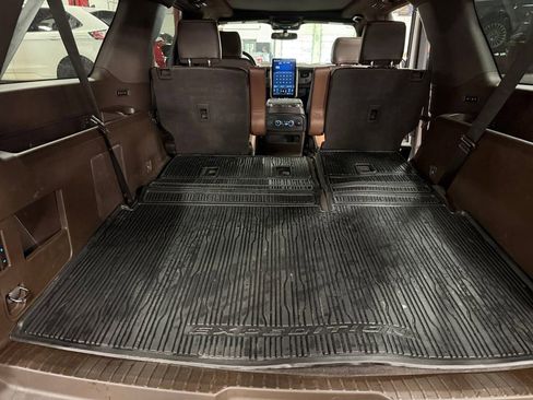 Used 2023 Ford Expedition Max King Ranch image 24