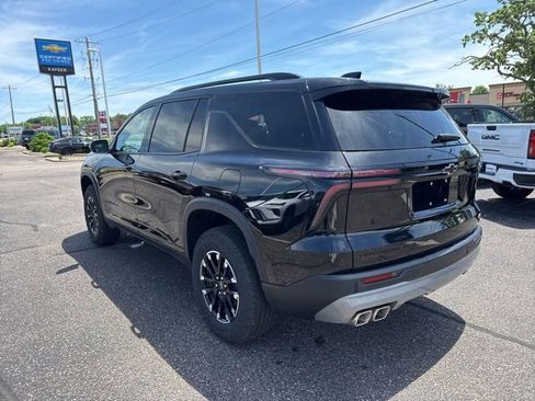 Used 2026 Chevrolet Traverse Z71 w/ LPO, Floor Liner Package AWD/4WD image 5