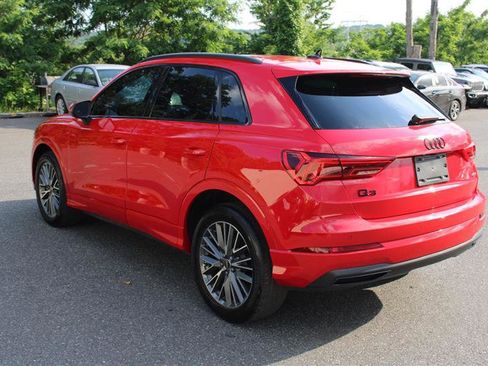 Used 2023 Audi Q3 2.0T Premium w/ Convenience Package AWD/4WD image 6