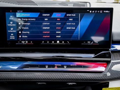 New 2026 BMW M5 Touring image 19