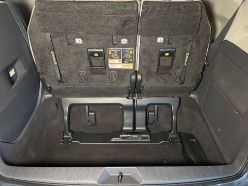 Used 2023 Toyota Sienna LE AWD/4WD image 23