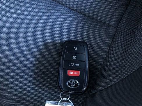 Used 2026 Toyota Camry LE FWD image 32