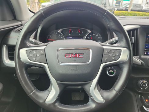 Used 2020 GMC Terrain SLE FWD image 17