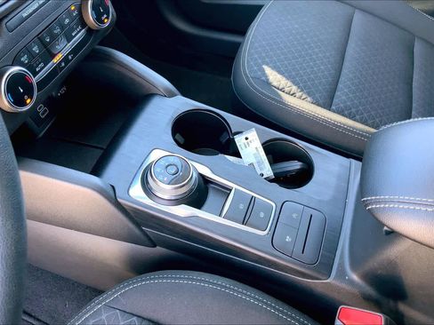 Certified 2025 Ford Escape Active image 16