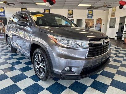 Used 2016 Toyota Highlander XLE