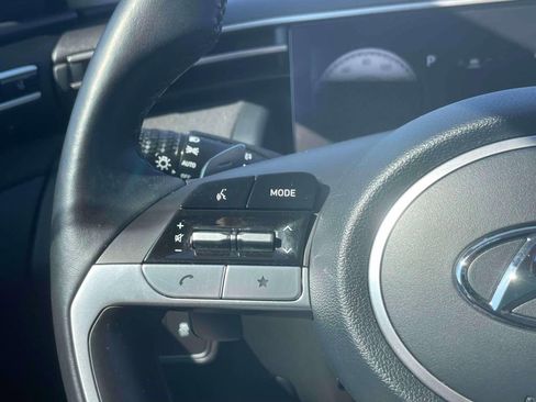 Used 2022 Hyundai Tucson Limited image 22