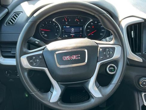 Used 2024 GMC Terrain SLE image 15