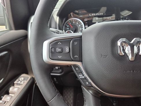 Used 2025 RAM 1500 Big Horn AWD/4WD image 28