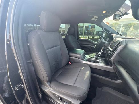 Used 2018 Ford F150 XLT w/ Equipment Group 302A Luxury AWD/4WD image 19