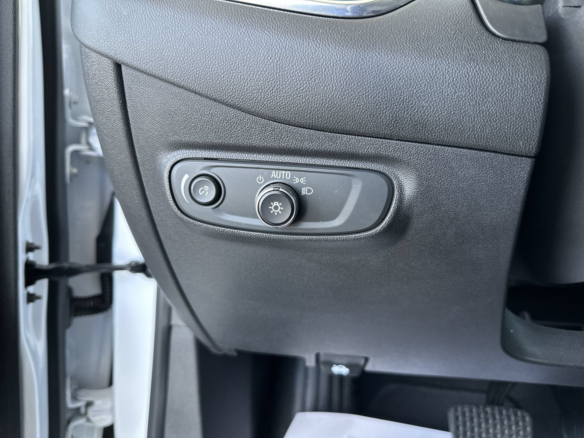 Certified 2022 Chevrolet Equinox LT FWD image 18