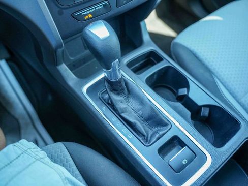 Used 2017 Ford Escape SE AWD/4WD image 33
