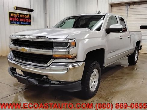 Used 2017 Chevrolet Silverado 1500 LT w/ Trailering Package image 4