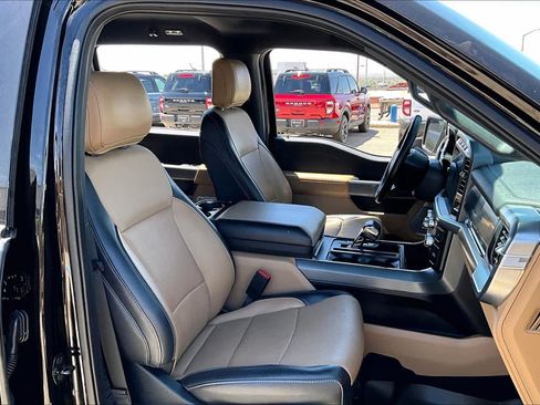 Used 2021 Ford F150 Lariat w/ Equipment Group 502A High AWD/4WD image 9