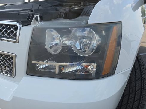Used 2013 Chevrolet Tahoe LT w/ All-Star Edition AWD/4WD image 24