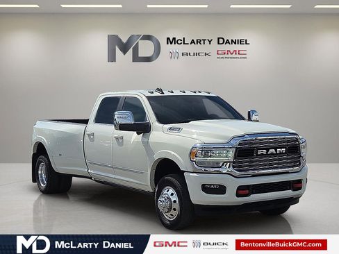 Used 2024 RAM 3500 Limited AWD/4WD image 1