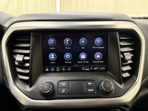 Certified 2023 GMC Acadia SLE w/ Driver Convenience Package FWD image 38