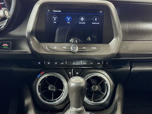 Used 2019 Chevrolet Camaro LT w/ RS Package image 15