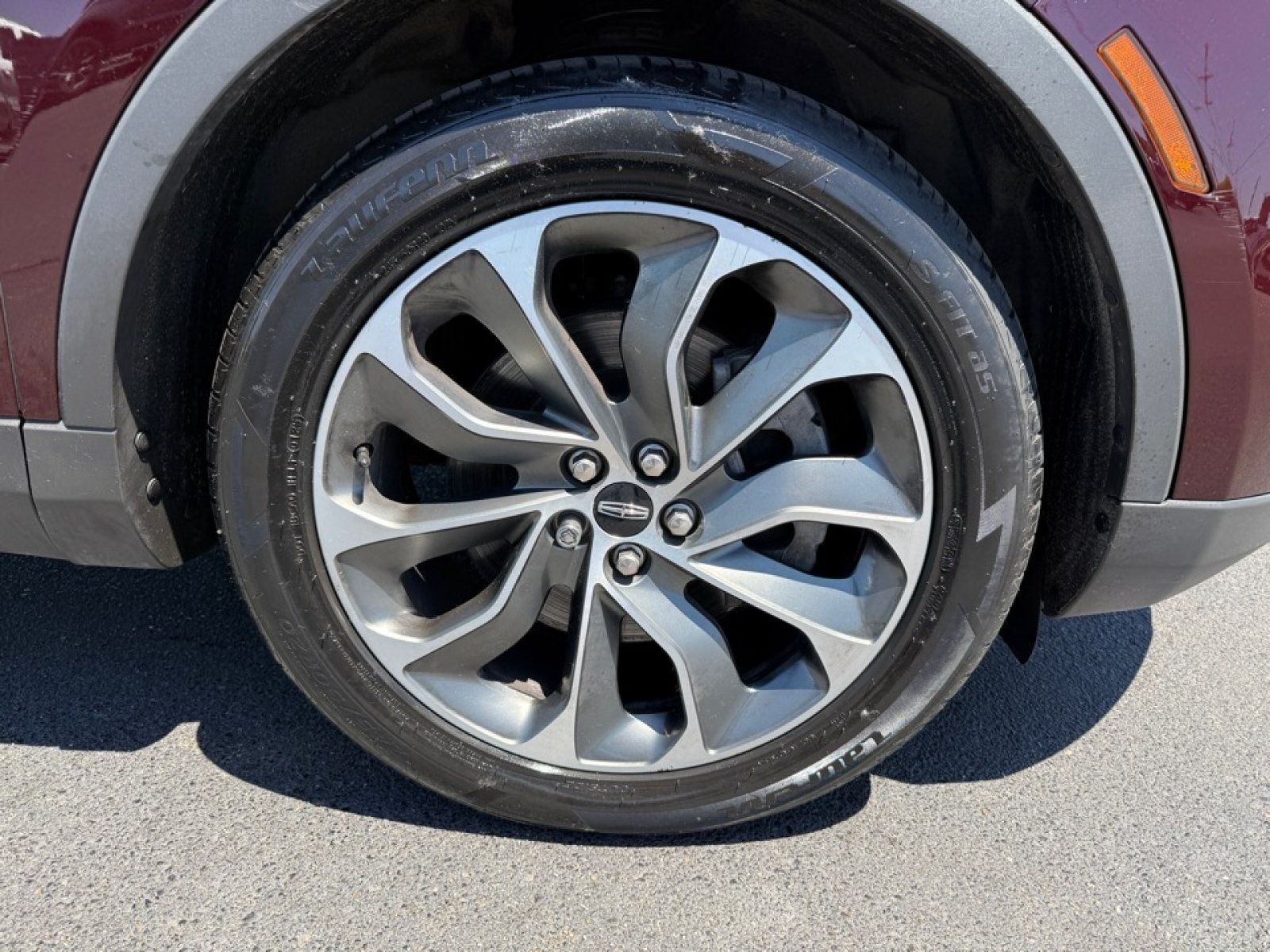 Used 2023 Lincoln Nautilus Reserve AWD/4WD image 37