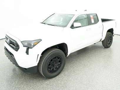 New 2025 Toyota Tacoma SR5