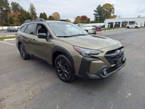 Certified 2023 Subaru Outback Onyx Edition XT image 2