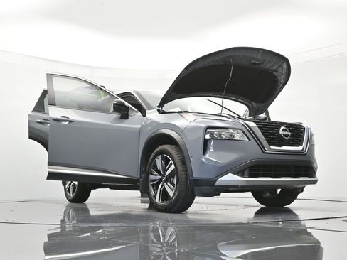 Used 2022 Nissan Rogue Platinum w/ Head-Up Display Package FWD image 49