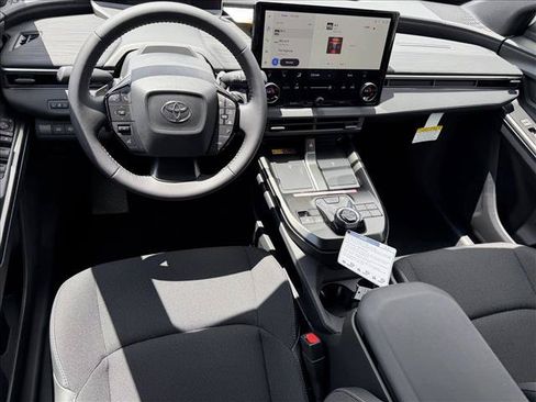 New 2026 Toyota C-HR AWD/4WD image 10
