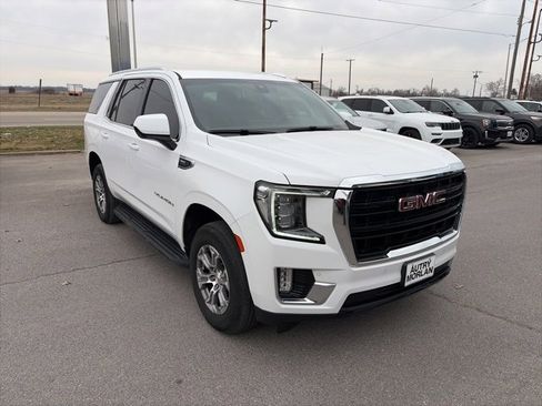 Used 2021 GMC Yukon SLE image 8