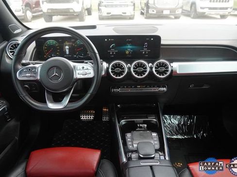 Used 2023 Mercedes-Benz GLB 35 AMG 4MATIC w/ Parking Assistance Package image 14